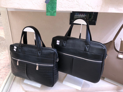 کیف دستی اداری اسپرت کد ۶۶۶